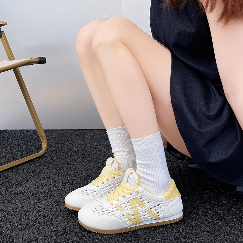 Korean Version of Versatile Summer New Wear Flat Casual Shoes Lazy Shoes Hollow Breathable Fishing Net Explosion German Training Women's Shoes
