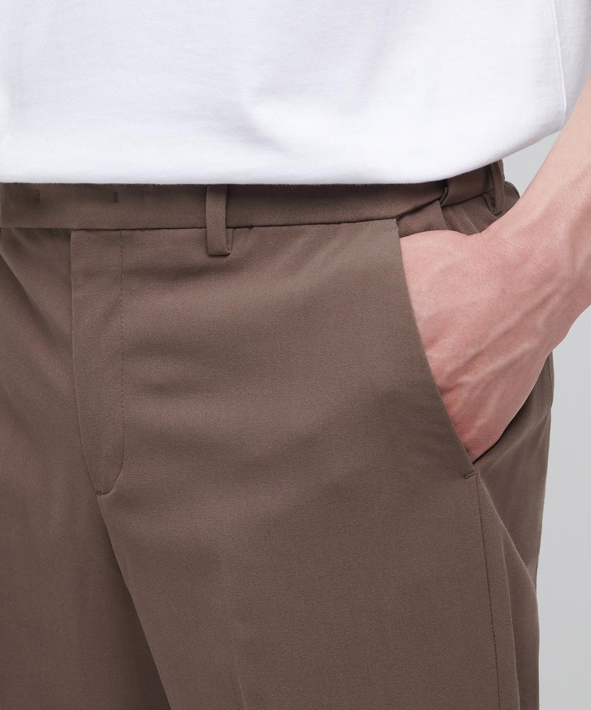 Musinsa Standard Lightweight Semi-Wide Hidden Banding Slacks [Light Brown]