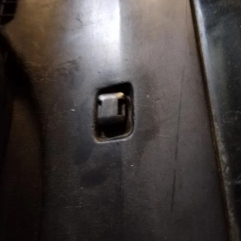 20Pcs For E32 E34 Windscreen Cowl And Scuttle Panel Trim Clips Plastic Fasteners Auto Plastic Fastener Car Accessories