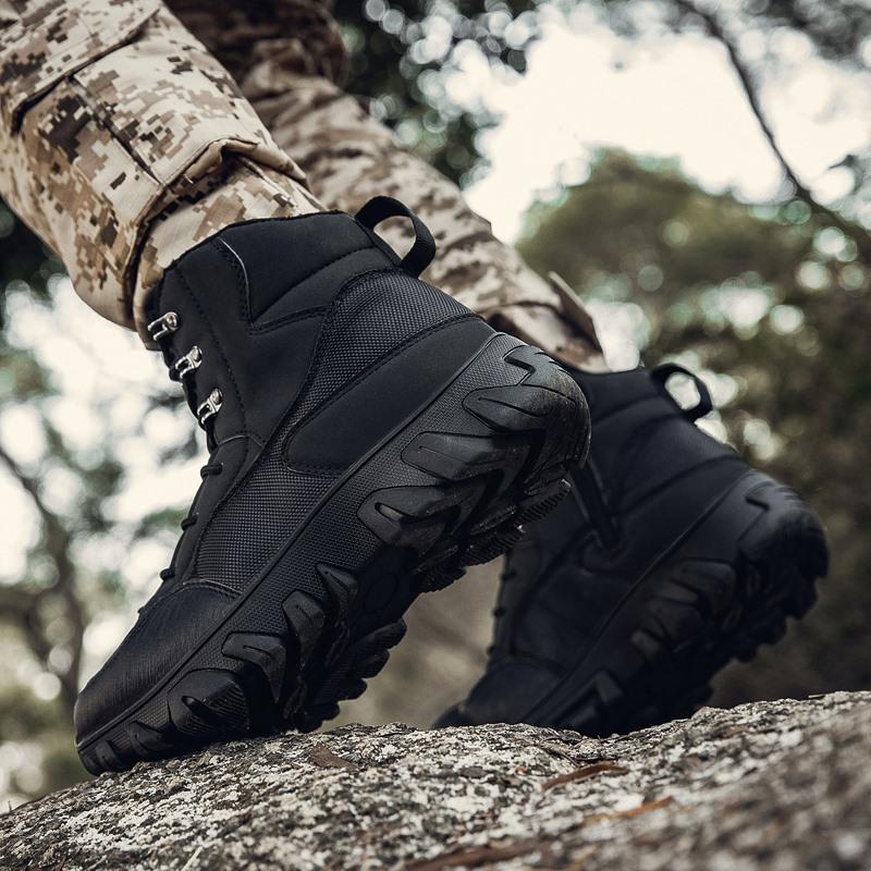 Men Desert Boots Men Casual Camouflage Outdoor Short Combat Boots Anti Slip Large Size Hiking Shoes
