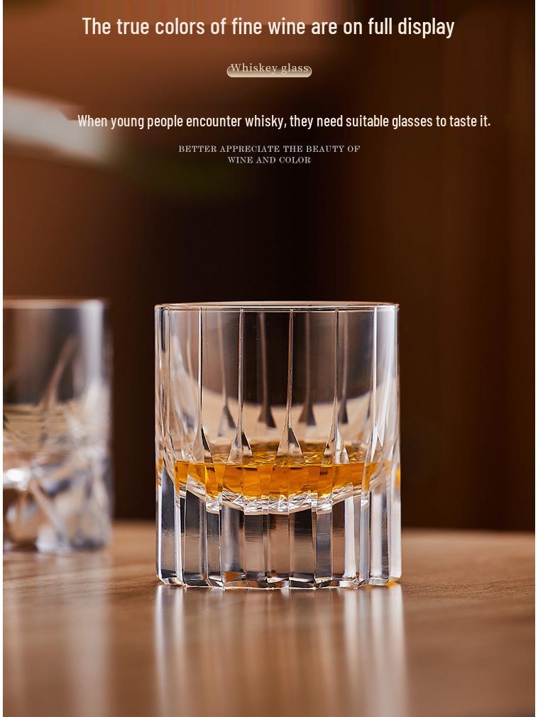 Handcarvat K9-kristallwhiskyglas - Lyxig Edo Kiriko Stjärnburst Design