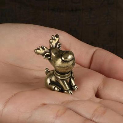 Handcrafted Brass Elk Figurine Copper Metal Ornaments With Antler Detail Xmas Elk Decor Home Desk Decorations Elegant Gift
