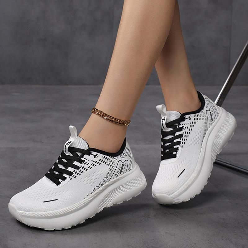 Large size wide head sports shoes thick sole wide last casual running shoes breathable comfortable barefoot travel shoes