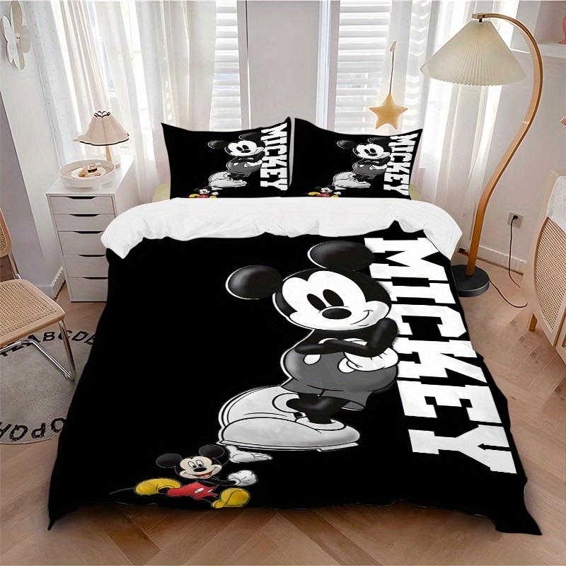 3pcs Cool Mickey Mouse Printed Quilt Set, Includes 1 Quilt Cover and 2 Pillowcases, Machine Washable, Suitable for All Seasons.W013