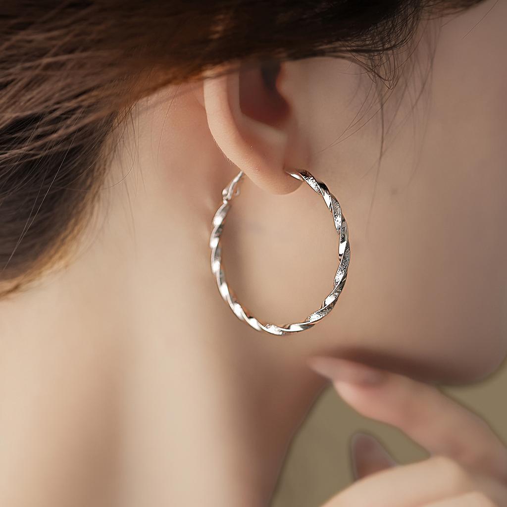 European and American retro twisted round earrings personalized design earrings earrings women