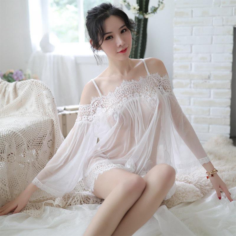 Off-Shoulder Lace Lingerie Camisole: Bare Shoulder, Sheer Nightgown Set