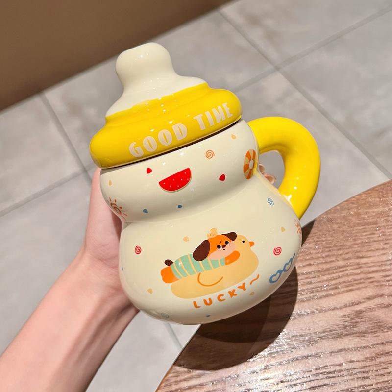 Niedlicher hochwertiger Wurstwelpen-Keramikbecher mit Deckel, Mädchen-Trinkhalmbecher, Geburtstagsgeschenk, Souvenir, Geschenkbox