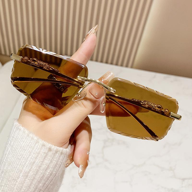 Cheetah Decorative Glasses Frameless Sunglasses Colored Men'S And Women'S Retro Leopard Head Metal Sunglasses