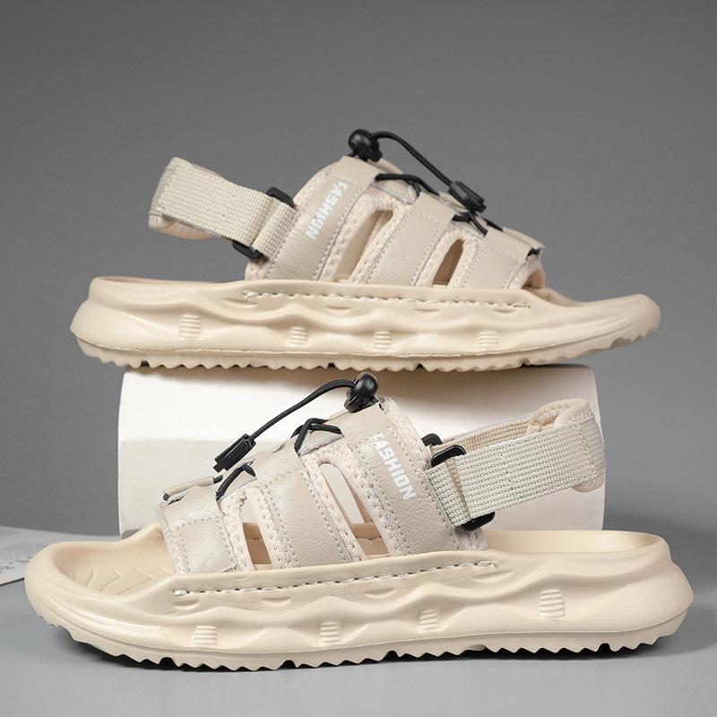 

Sandals men s high-end summer 2025 new outer wear non-slip and wear-resistant trendy brand beach two wear cool slippers 44 бежевый