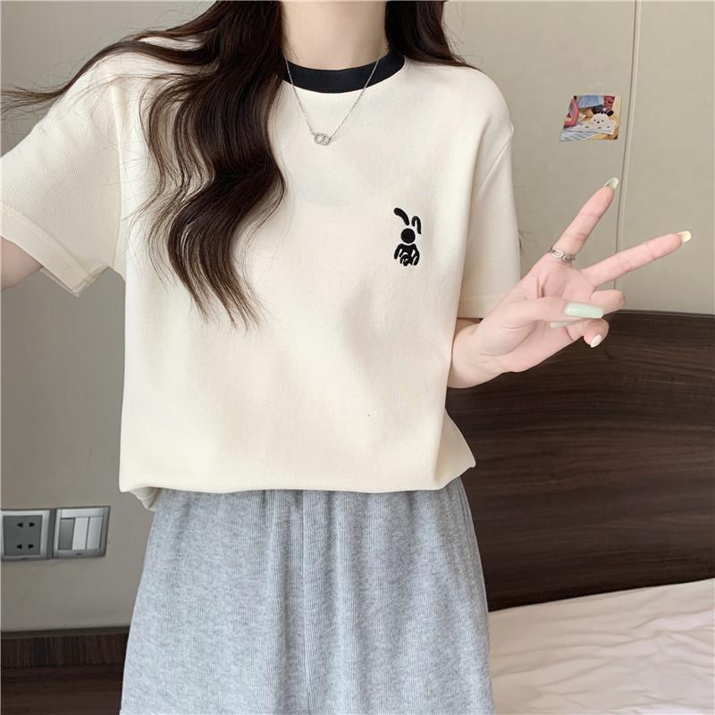 Women's Summer Embroidered Loose-Fit Trendy T-Shirt