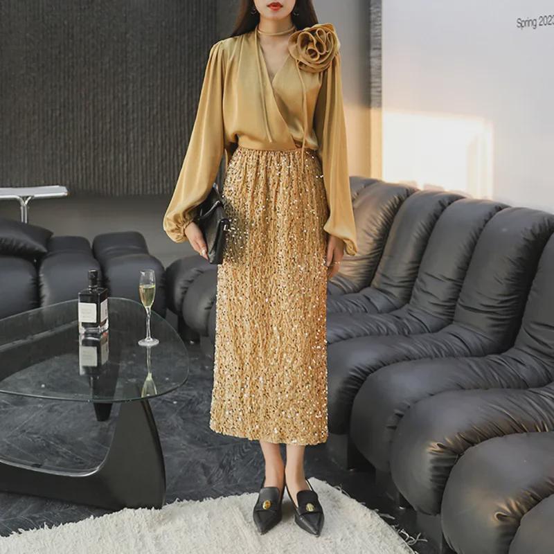 Maillard Damska Spódnica z Cekinowego Aksamitu - Lekki Luksus, Mocno Ozdobiona, Rozcięcie z Tyłu, Długość Midi, Prosty Krój