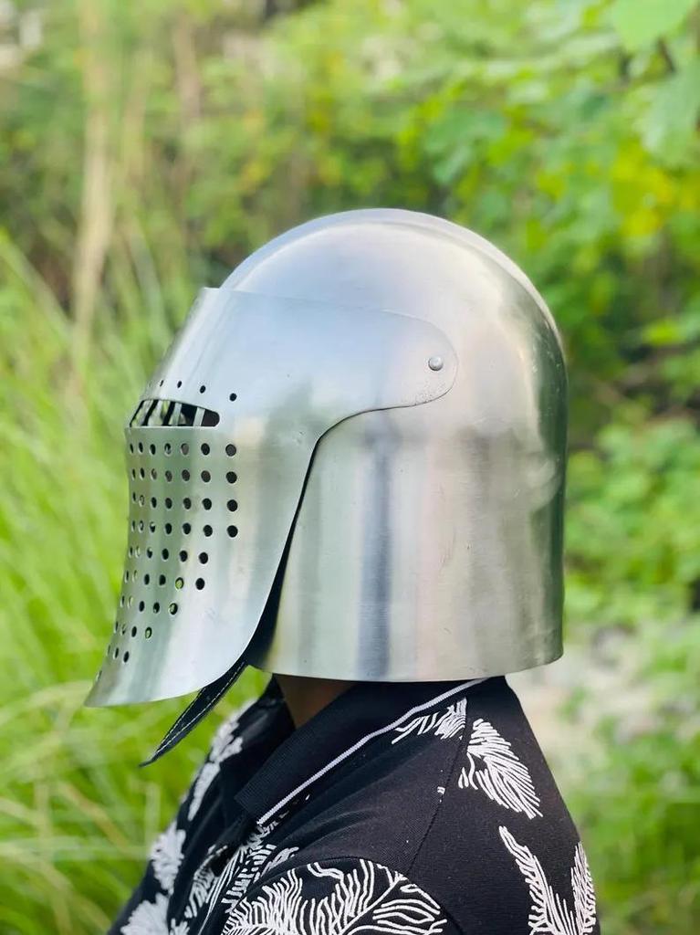 Medieval Barbute Helmet: 18 Gauge Steel Italian Knight Armor