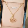 Collar de cadena para clavícula de acero de titanio con colgante de cisne incrustado de circonita para mujer, cadena niche y versátil de acero de titanio