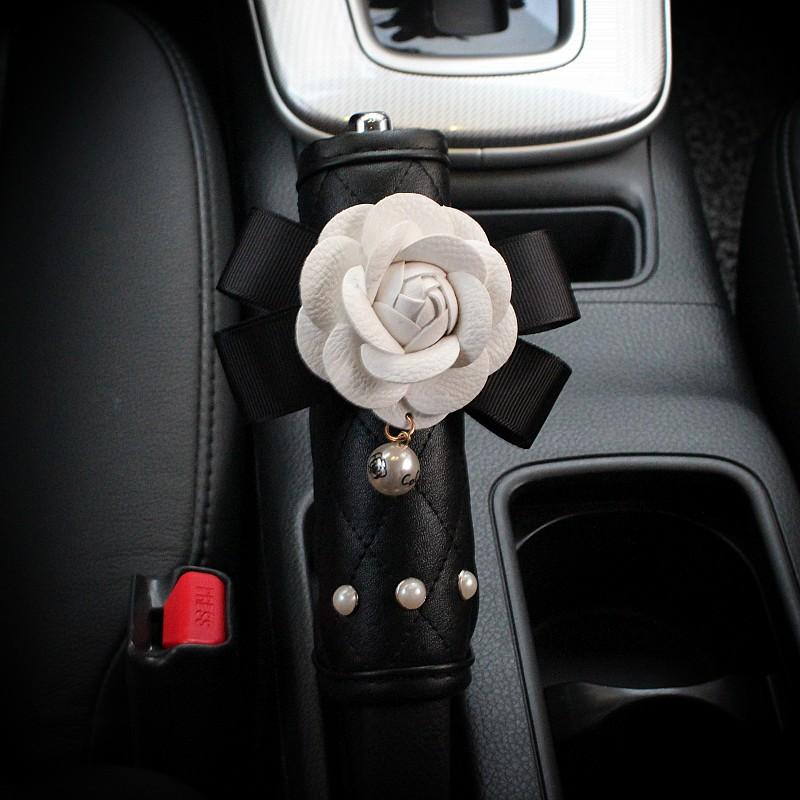 Creative Pearl Camellia Flower Car Safety Seat Belt Cover Shoulder Pad Car Styling Women Auto Seatbelt Gear Shift Covers
