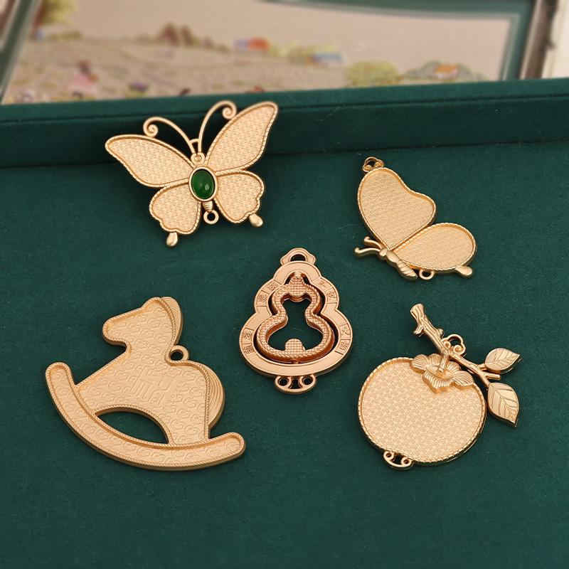 Golden Chinese Classical Brocade Pattern Metal Pendant Charm Brooch DIY Accessory Butterfly Pendant 10