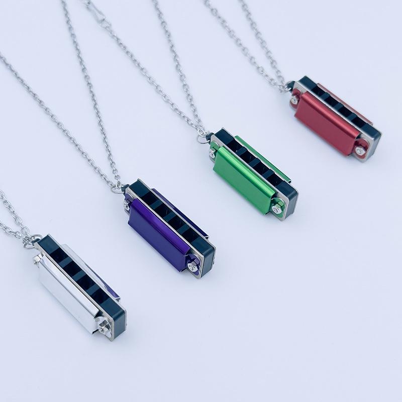 4-Hole 8-Tone Mini Necklace Harmonica - Entry-Level Musical Toy for Kids
