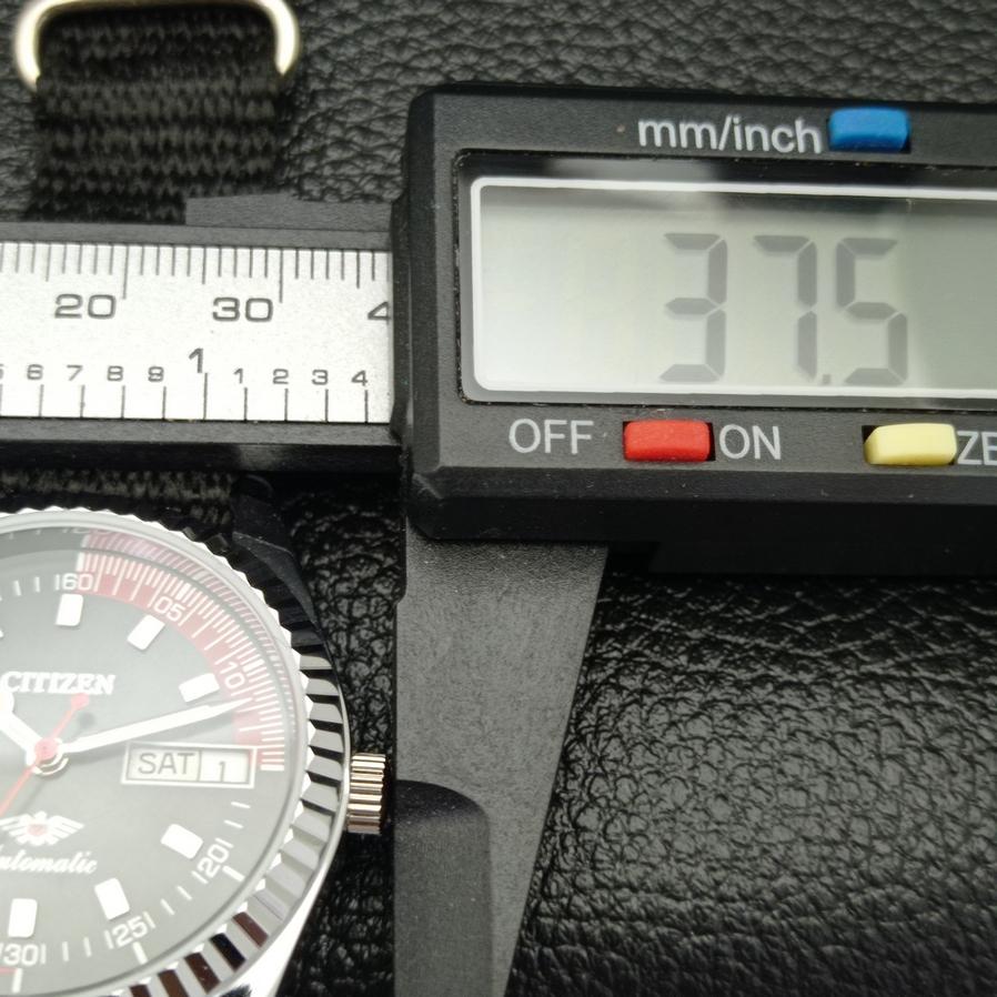 MENS REFURBISHED CITIZEN 8200 JAPAN AUTOMATIC BLACK DIAL WATCH A426215-2 RL620c-a426215