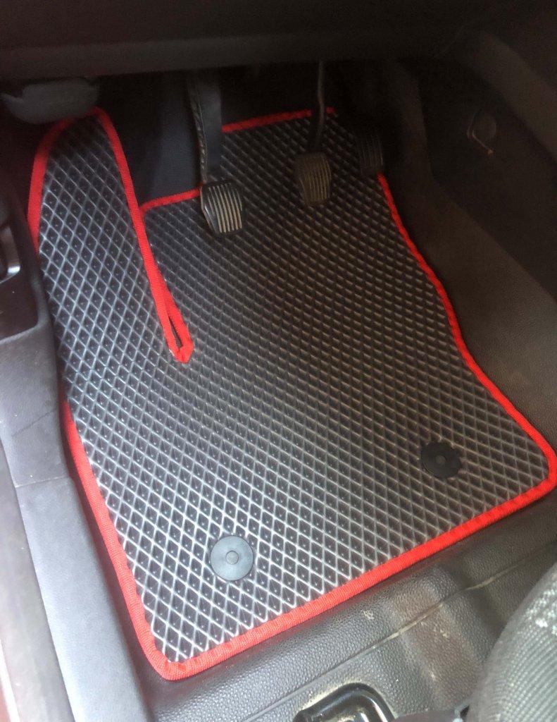 

Килимки EVA (МКПП, чорні) для Ford Connect 2014-2021 рр.