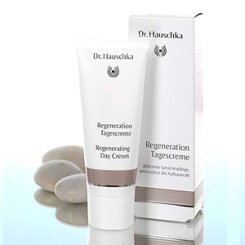

Доктор. Hauschka Регенерирующий дневной крем 40 мл