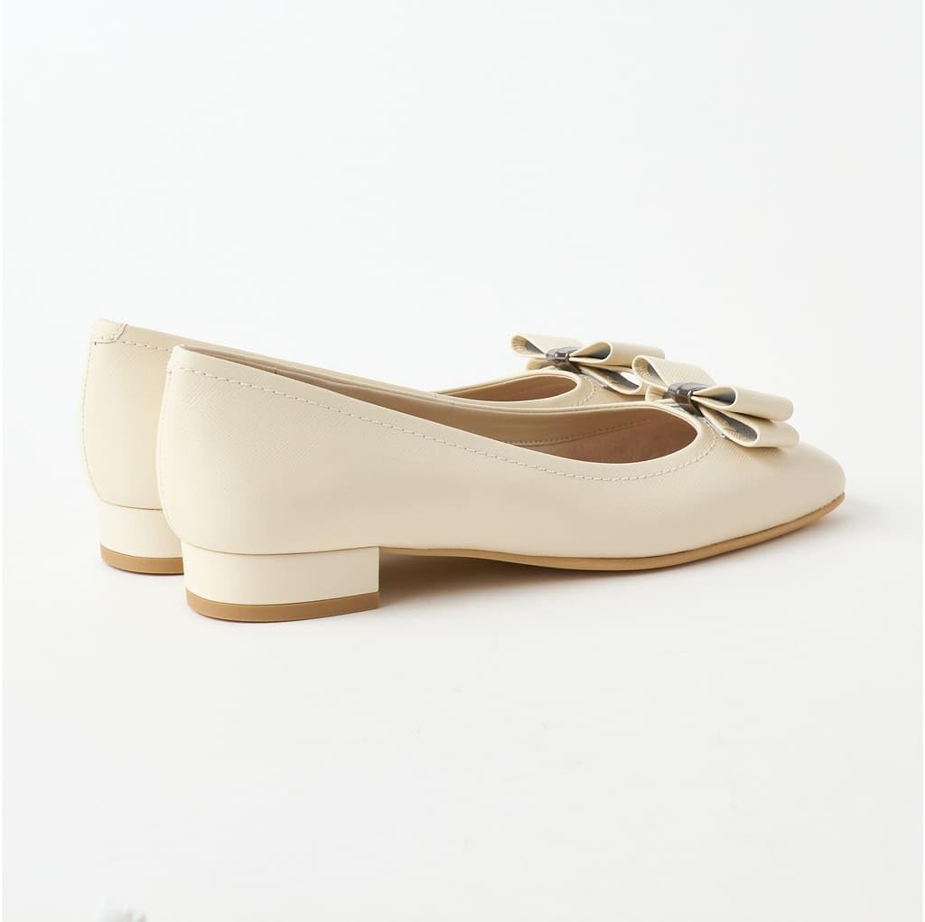 Diana Wellfit flache Schuhe mit niedrigem Absatz, Hergestellt in Japan, Weiß/Elfenbein, Größe 23,5 cm, 116335600011