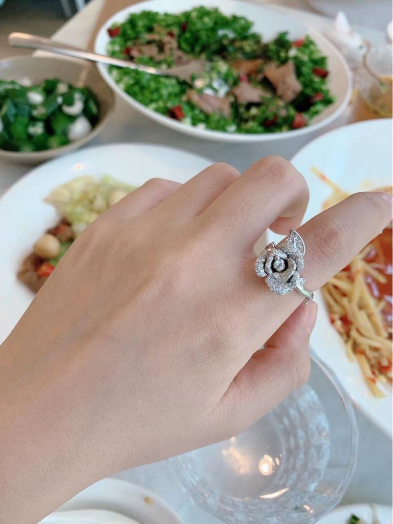 Gifts Sale New Trend Top Quality Hot Brand Classic Europe Luxury Jewelry Rings For Women Rose Flower Wedding Engagement Rings