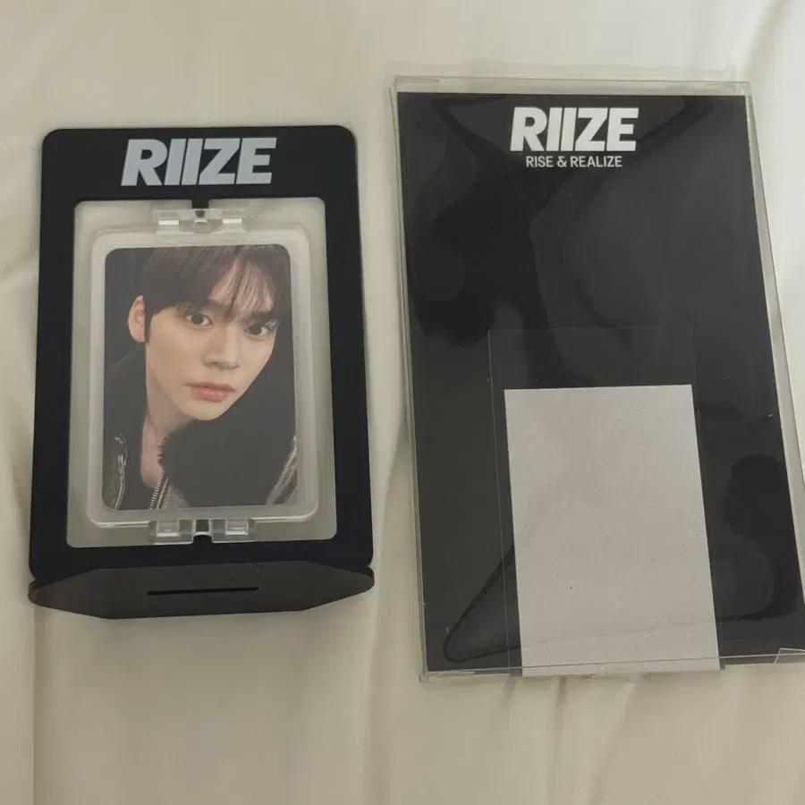Riize Acrylic Turning Stand Eunseok Eunseok Photocard