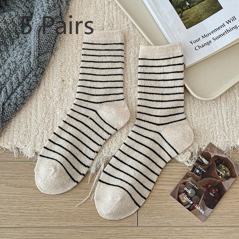 5 Pairs of Female Autumn and Winter Color Stripes In The Tube Warm Pile Socks