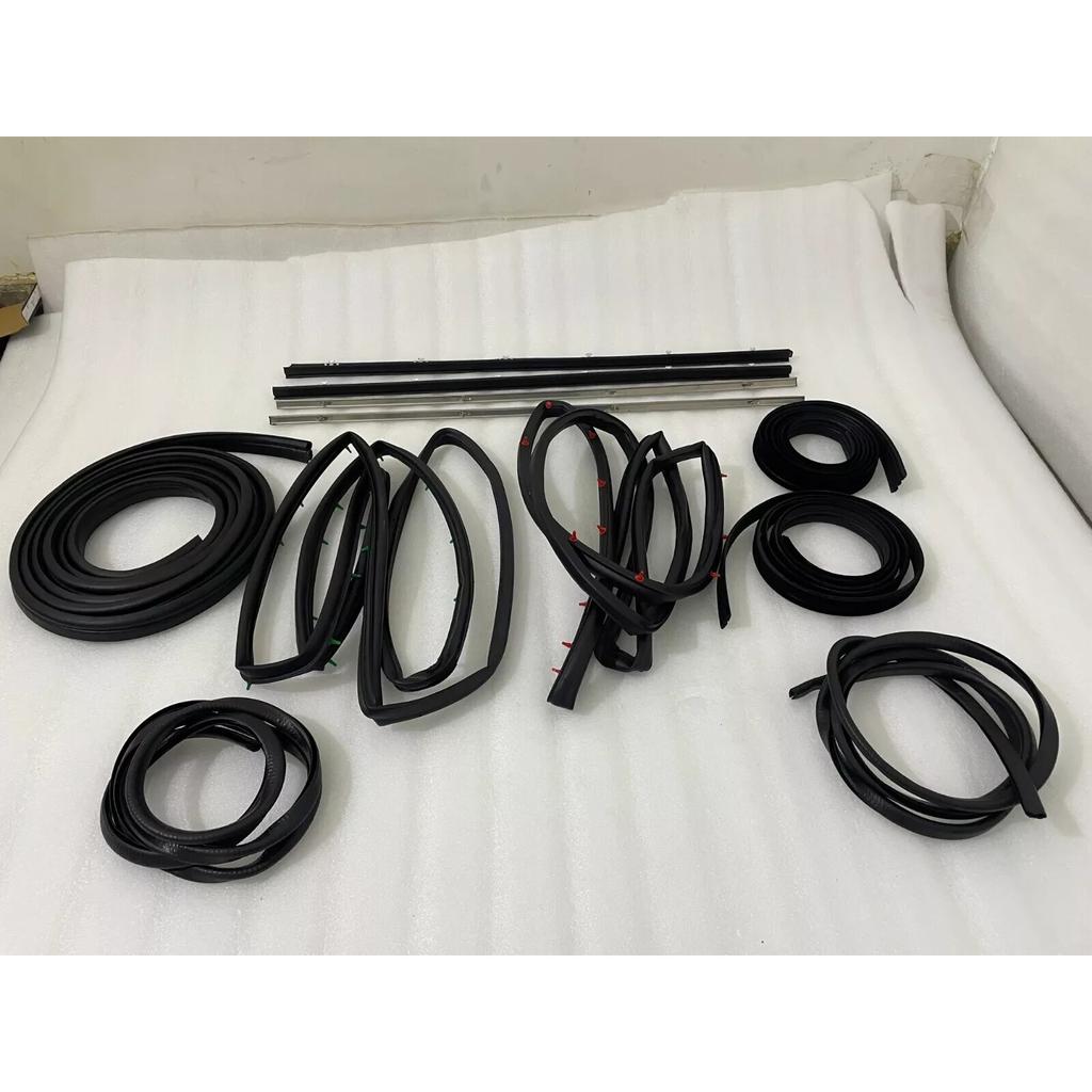 Suzuki Samurai SJ410 SJ413 Door Window Trim Molding Seal Garnish Whisker |Fit