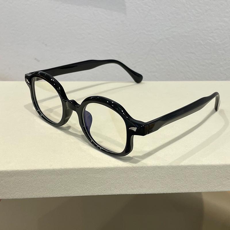 Round Rim Sunglasses Men Vintage Candy Color Outdoor Casual Shades Women New Retro Brand Design Cute Gradient Sun Glasses