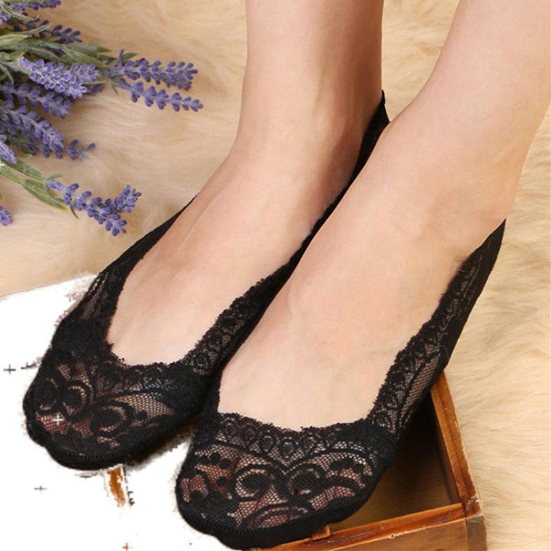 Korean Style Women's Low-Cut Silicone Non-Slip Lace Boat Socks - Breathable Mesh, Invisible Summer Design