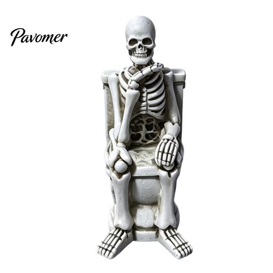 Halloween Statue Skeleton on Toilet Figurine, Funny Gothic Bathroom Statue, Spooky Creepy Home Accents Resin Ornament for Office Shelf Desk Decor Aged