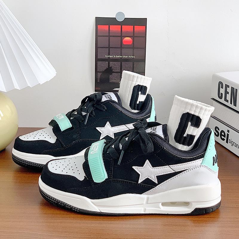Board shoes women's 2 new autumn versatile sports leisure thick sole heightening air cushion white shoes children