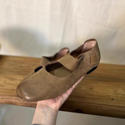 Leather Retro Niche Polished Round Head Flat-bottomed Ballet Shoes Women's Summer Autumn New One-word Belt Mary Jane Single Shoes
