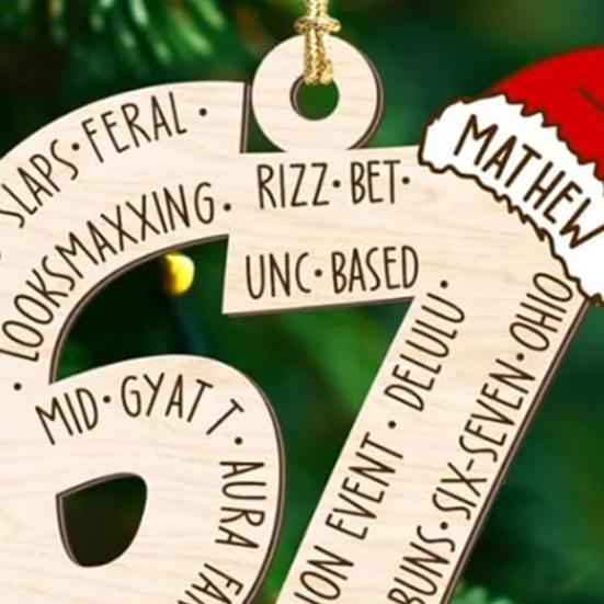 Sechs Sieben Holzornament Lustiger Teenie-Slang Weihnachtsbaumschmuck Humor 67 Meme Geschenk für Teenager