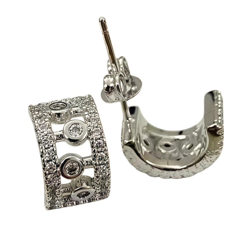 De Beers Diamond Four-Point Star Stud Earrings – Minimalist European & American Style