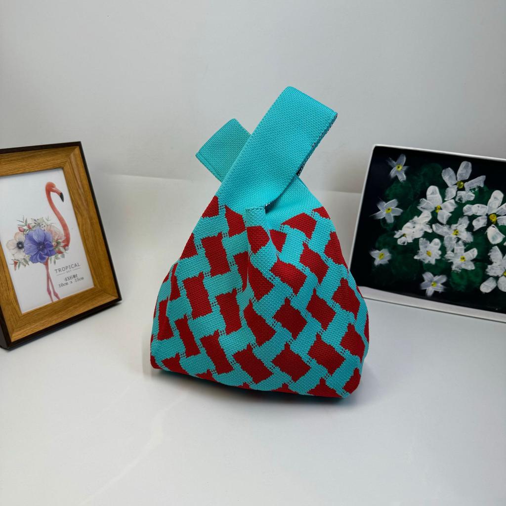 Women's Knot Wrist Bag Handmade Knitted Bag Portable Mini Striped Tote Bucket Phone Bags Large Capacity Autumn Winter Handbags