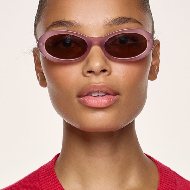 

Sunnies Studios JACKIE Fig FREE