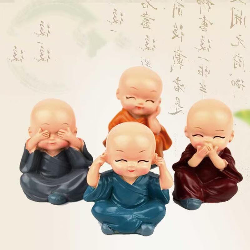 Little Monk Car Dashboard Figurine, Resin Sculpture Chinese Characteristic Ornaments Cute Home Room Office Decoration Suit