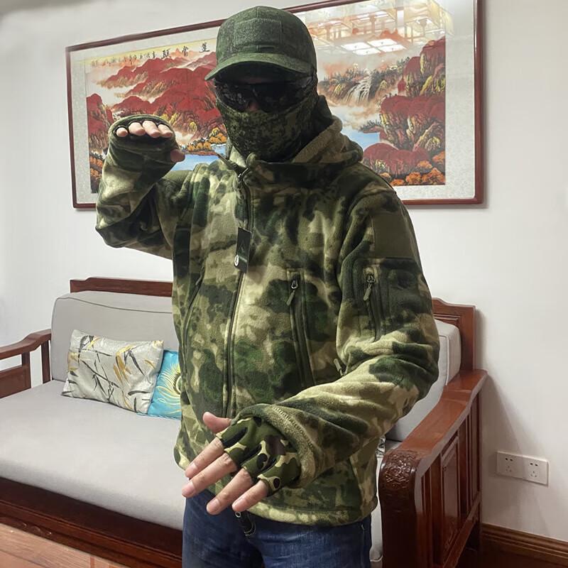 Chunsen Outdoor Softshell Tactical Jacket 1