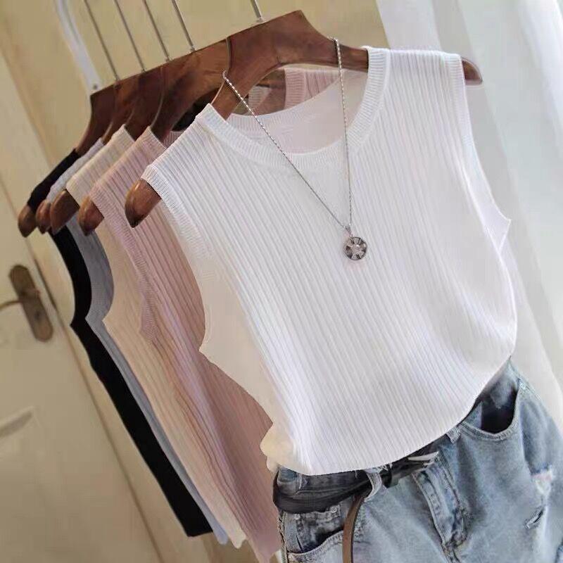 High-end knitted sweater sleeveless T-shirt women's summer slim-fitting and thin celebrity temperament versatile top trend