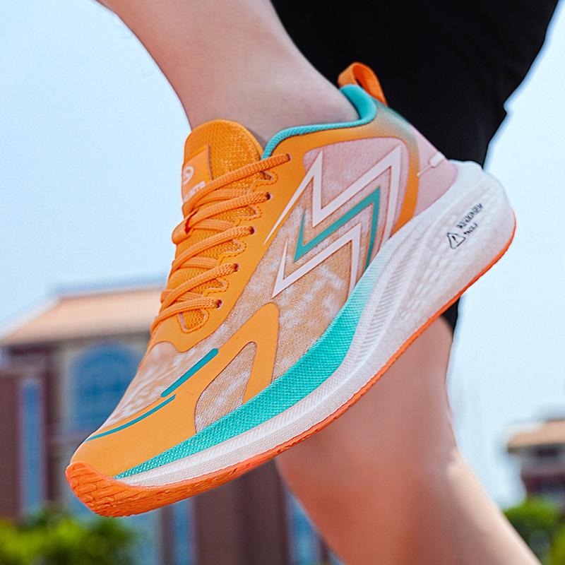 New Men Tennis Shoes Hot Selling Low Cut Comfort Run Shoes Outdoor Shock-absorbing Sneakers Anti Slip Professional Training Shoe