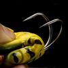 Froschköder, weicher Tubenköder aus Kunststoff mit Haken, Oberflächenköder mit weichen 3D-Augen, künstlicher, hängender Angelköder