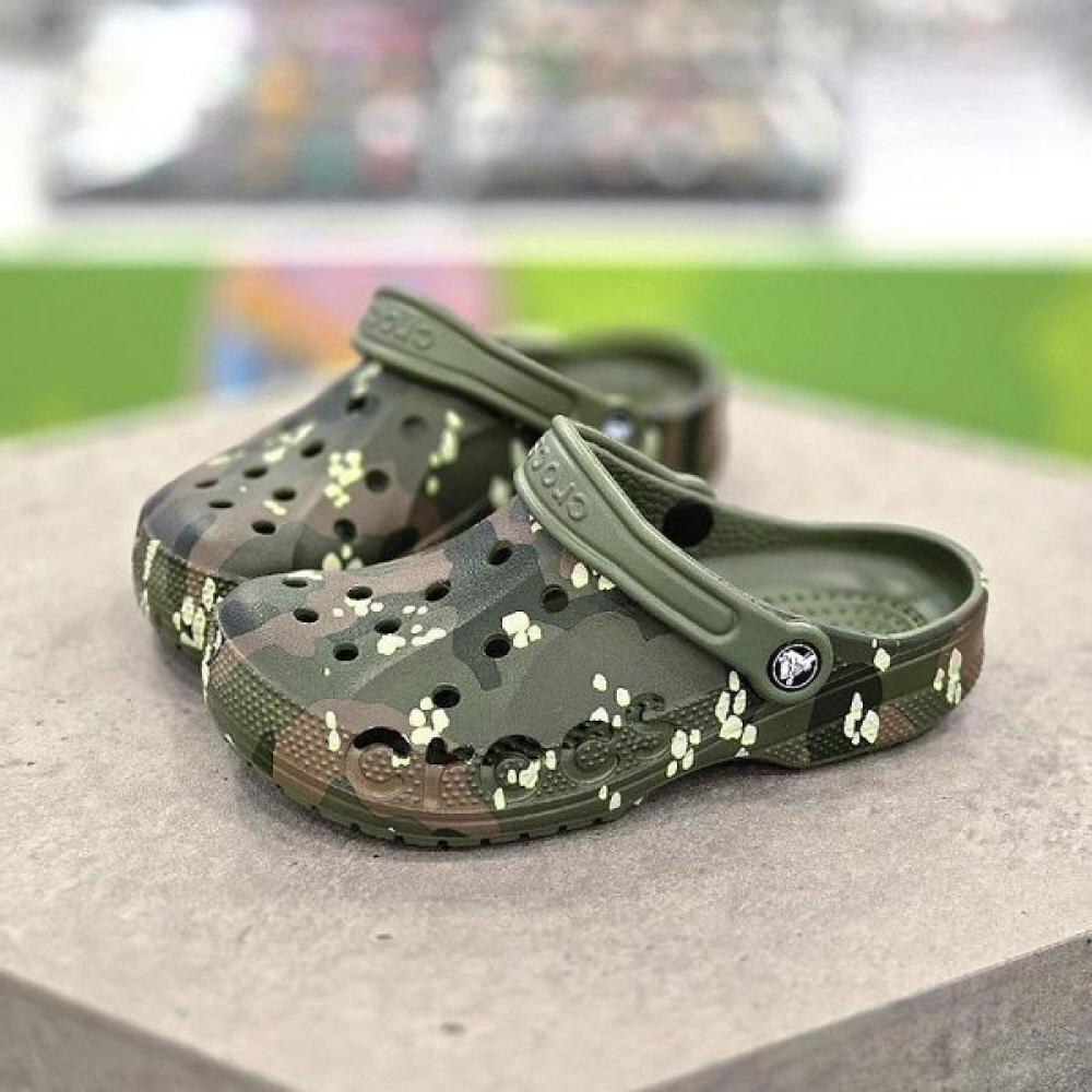 

Crocs Hc19 Unisex Baya Seasonal Print Clogs 206230 2V3 (Cobblestone) /M4W6