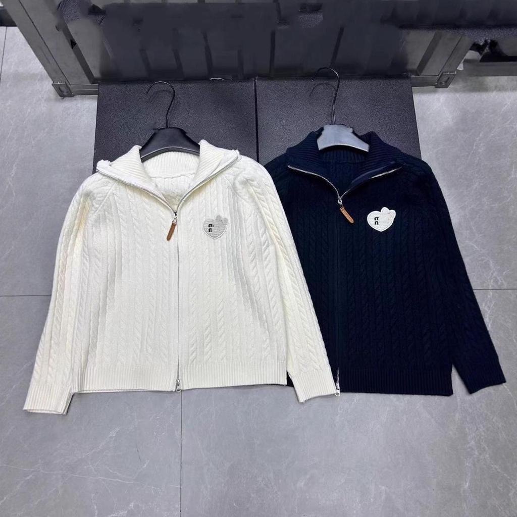 Miu Style 2025 Autumn/Winter Color Block Embroidery High Neck Cable Knit Elegant Cardigan