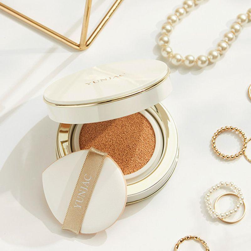 

Стойкая тональная основа-кушон Porcelain SPF50+ PA++++ [Основной продукт 15 г + Сменный блок 15 г] 2 LIGHT BEIGE