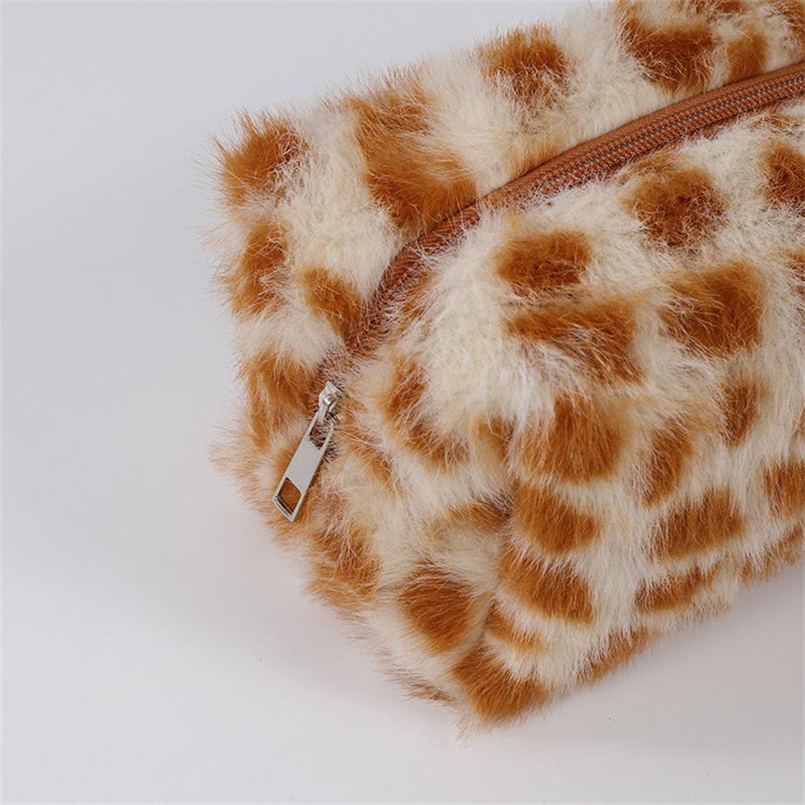 Leopard Soft Plush Travel Cosmetic Lipstick Brush Storage Bag Toiletry Kit Women Makeup Handbags Organizer Pouch Bag Pencil Case