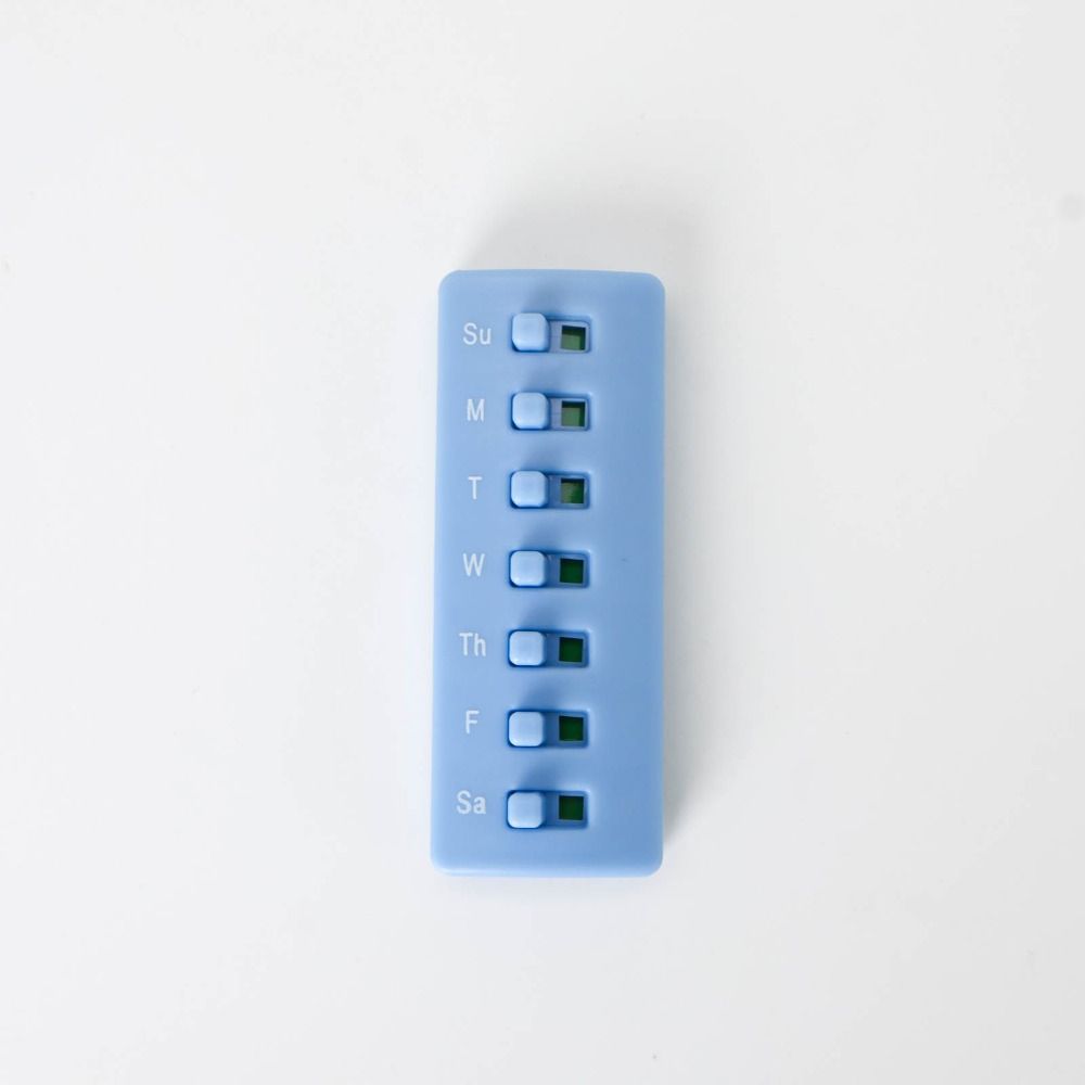 Curved-Back Reusable Pill Tracker Anti-Slide Design Color-Coded Indicators Pill Reminder Creative Elderly Friendly
