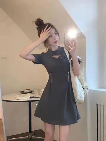 Large size fat mm French retro Hepburn style dress for women's summer feeling hollow belly covering and thin small black dress tide