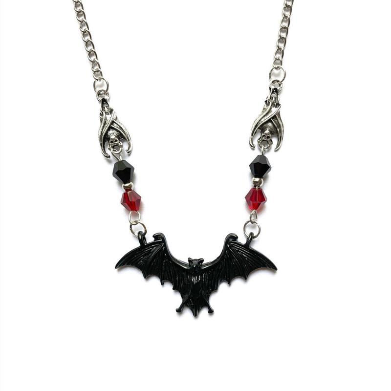 New Gothic Black Bat Necklace - Crystal Beads, Scary Halloween Gift чёрный