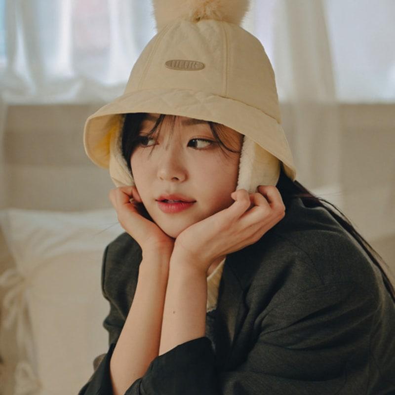 

ULUK Эссенциальная стеганая панама с наушниками 2 цвета ivory